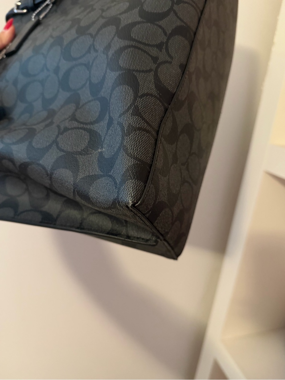 COACH Large Mollie Tote in Signature Black & Grey Sig Canvas - Picture 3 of 4